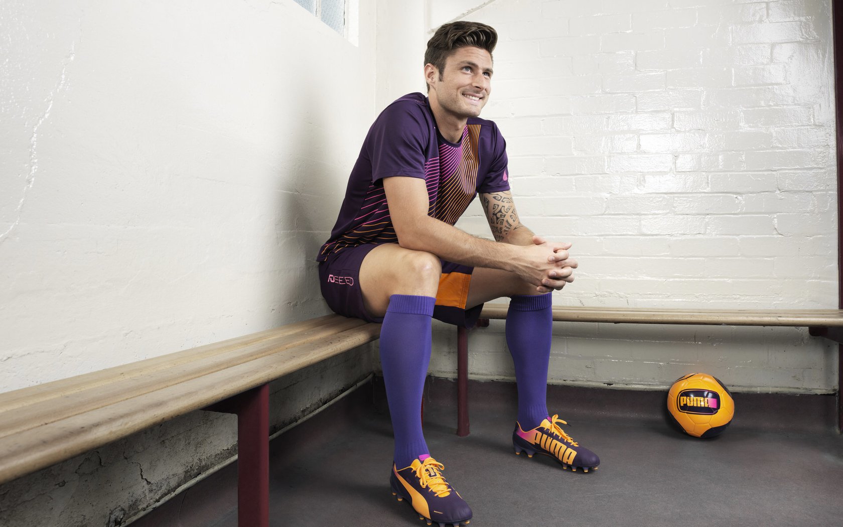 巴黎FC球队在最新一场比赛中获胜，表现抢眼，巴黎fc足球俱乐部官网